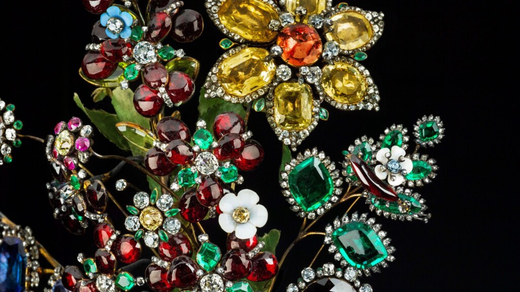 Hermitage Jewels! The Glitter of the Russian Court